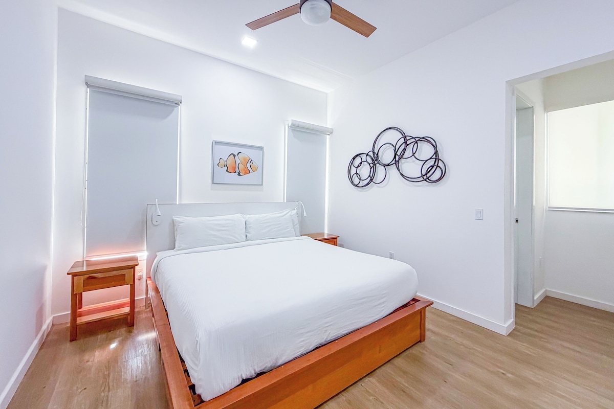 Blue Villa 2 Bedrooms 5B | 고급 침구, 오리/거위털 이불, 객실 내 금고, 무료 WiFi