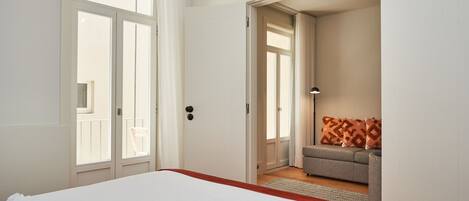 1 chambre, fer et planche à repasser, lit parapluie, Wi-Fi gratuit