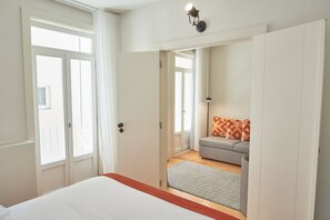 2 bedrooms, iron/ironing board, travel crib, free WiFi