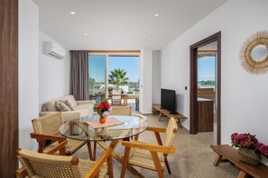 Luxury Townhome | Living area | 43-inch Smart TV with digital channels, TV - Johannes Boutique Apartments&Suites (Rhodes)