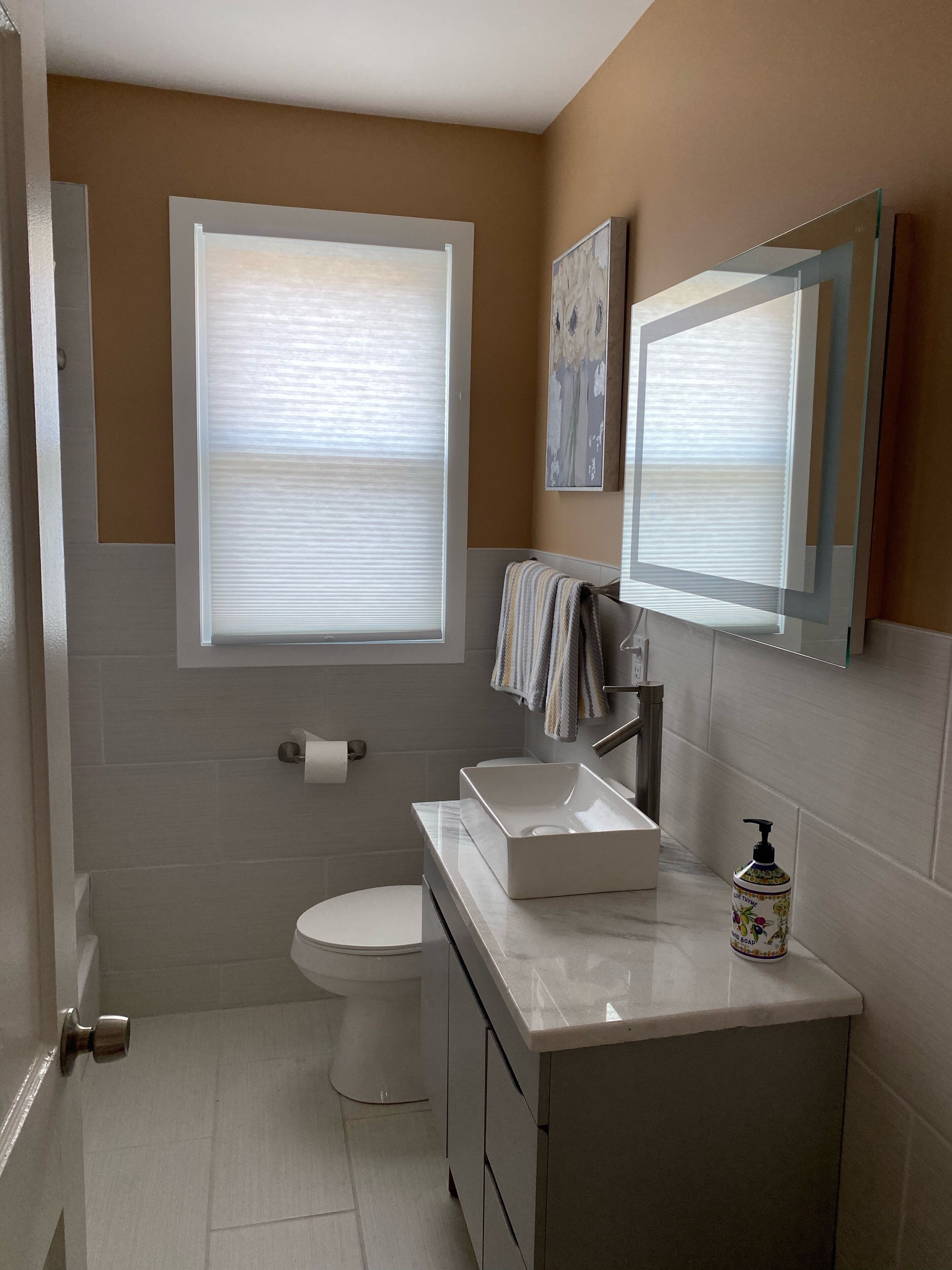 New renovated cottage near Graceland and Beale Street