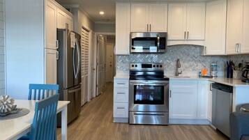 Fridge, microwave, stovetop, toaster