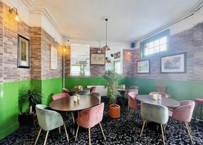 Bar (on property) - The Bitterne Park Hotel (Southampton)