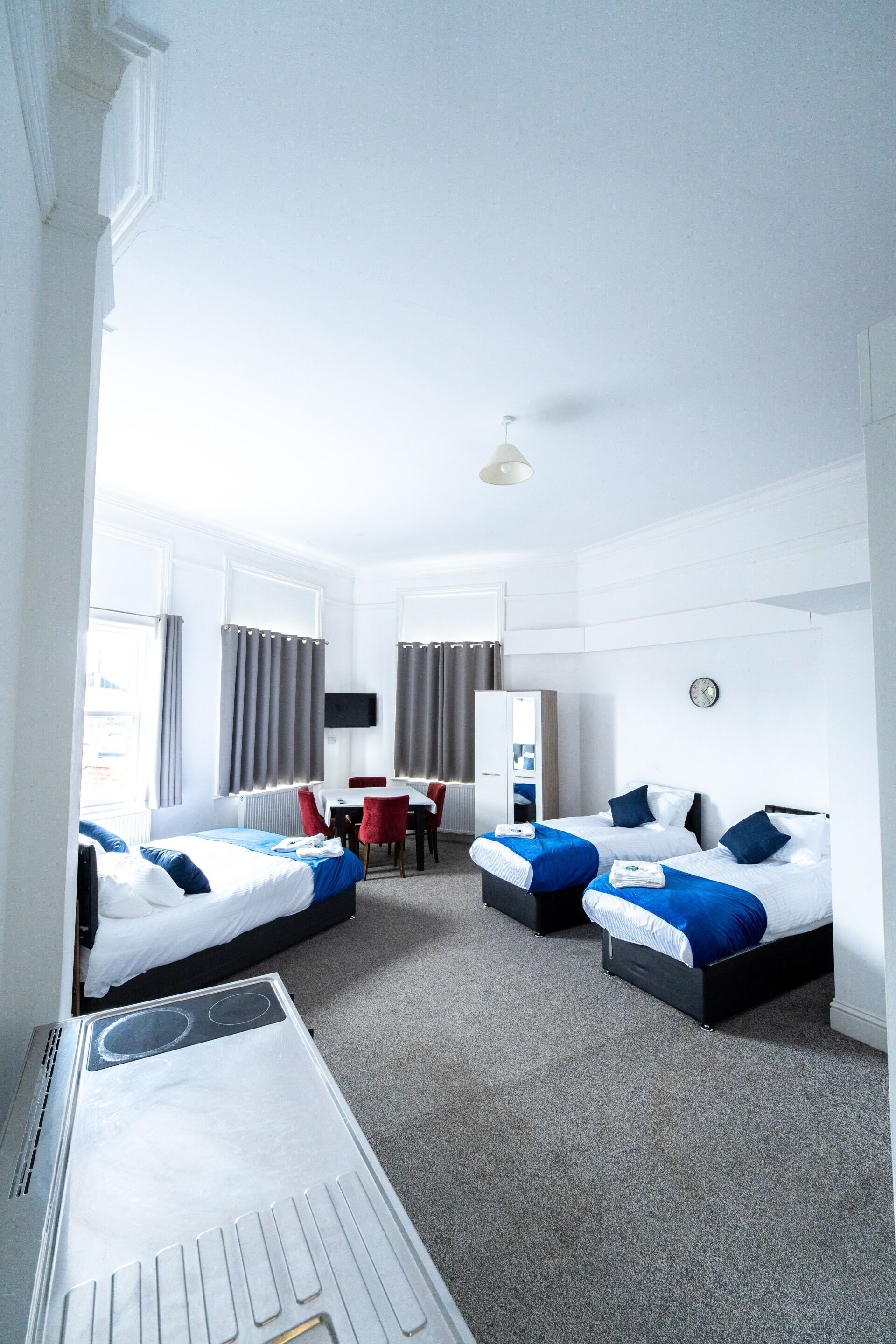 Familien-Suite, mit Bad, Stadtblick