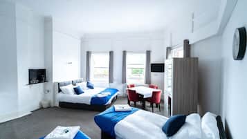 Family Suite, Ensuite, City View