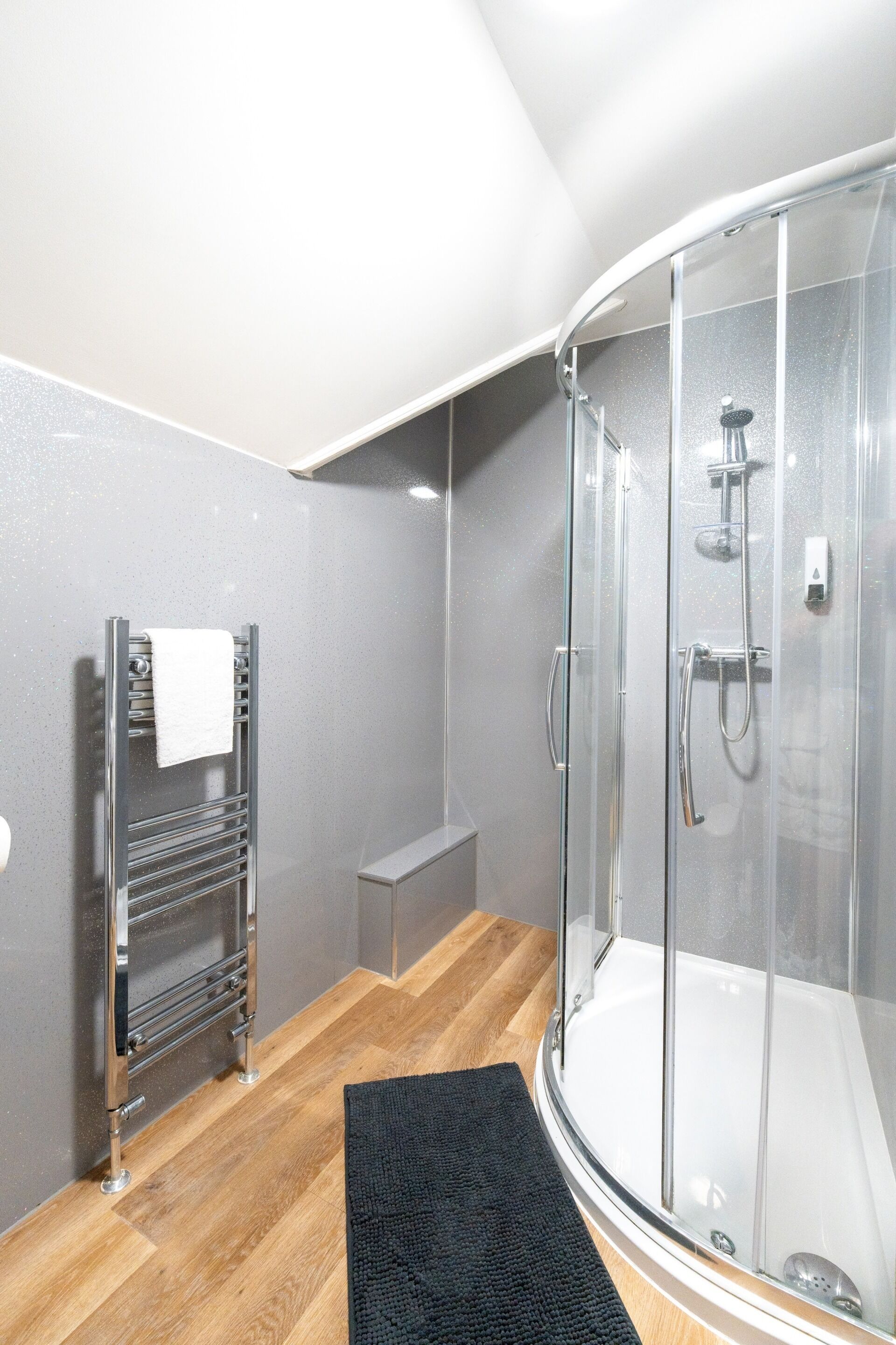 Panoramic Double Room, Ensuite, City View | Bathroom