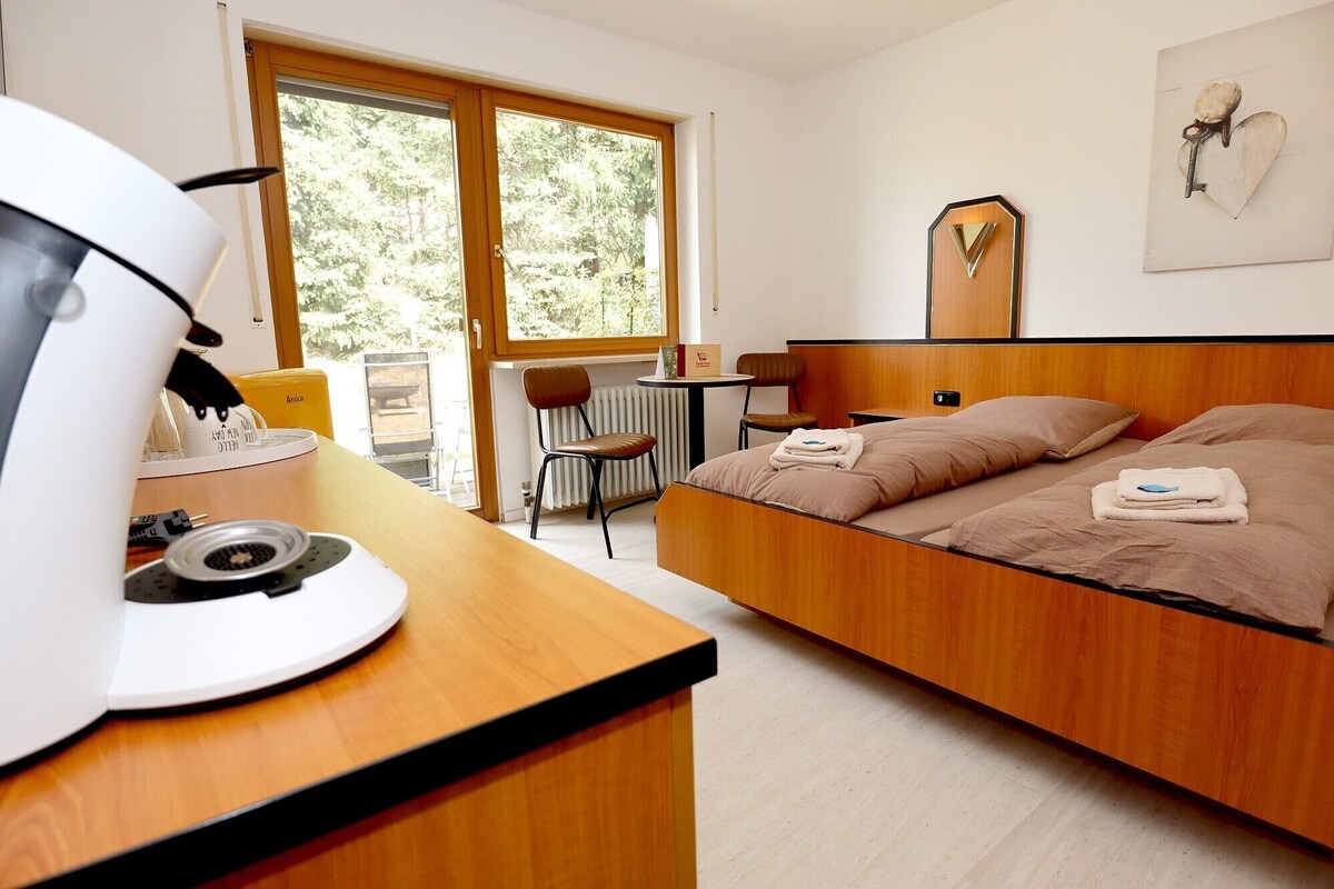 Double Room, Private Bathroom (Doppelzimmer Silberberg) | 1 bedroom