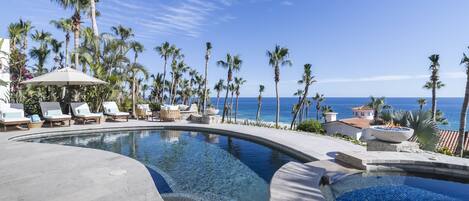 Piscine extérieure, piscine chauffée