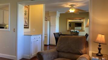 Fernseher, DVD-Player