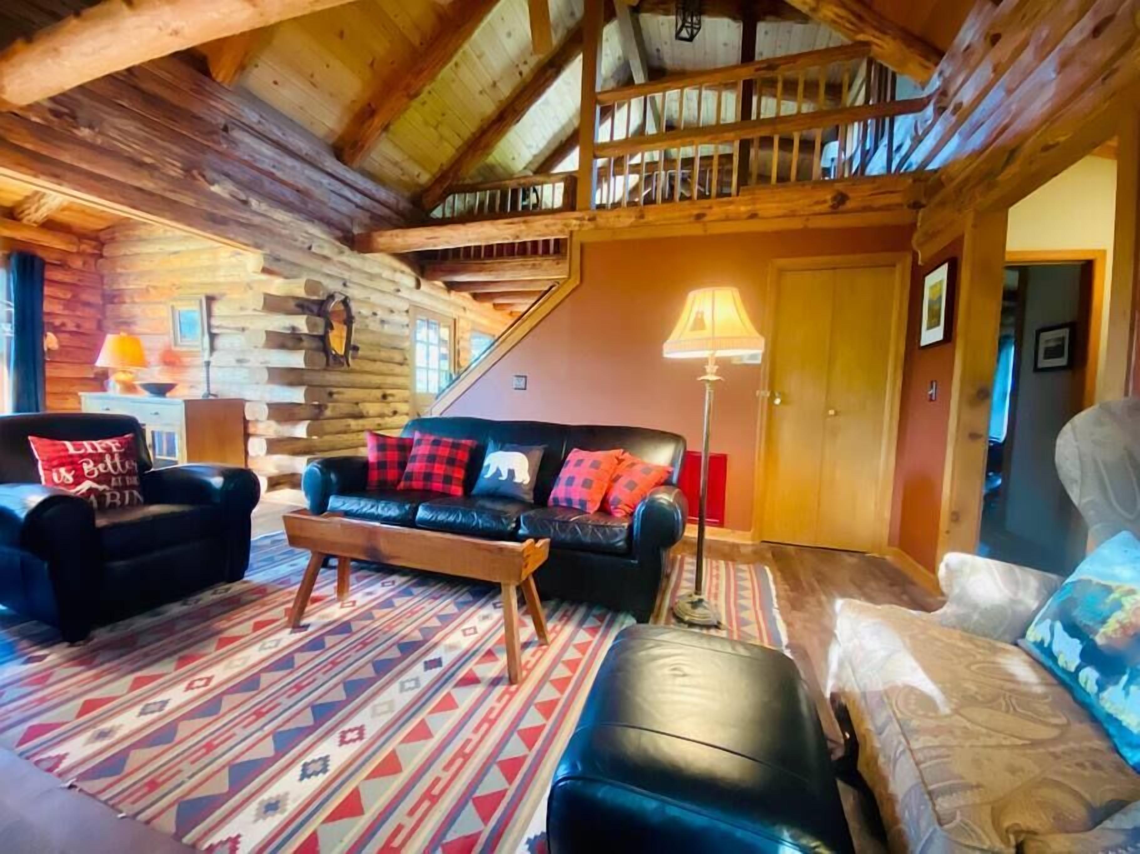 This cabin is a 2 bedroom(s), 1 bathrooms, located in Paw Paw, WV.