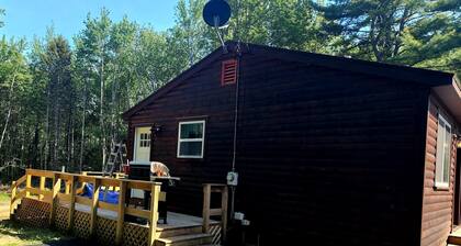 Quiet and located close to the ocean 2 bedroom 2 bath home
