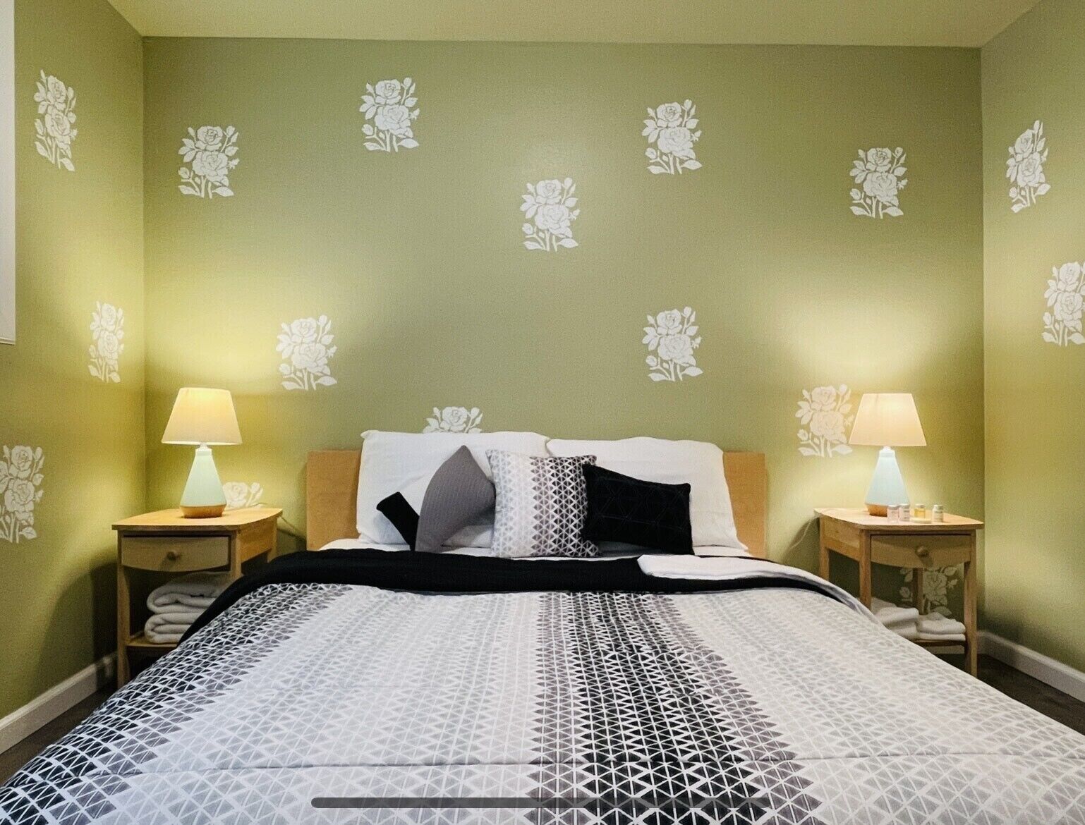 Fantastic cheerful 3BR 2 Bath  family residential in Everett