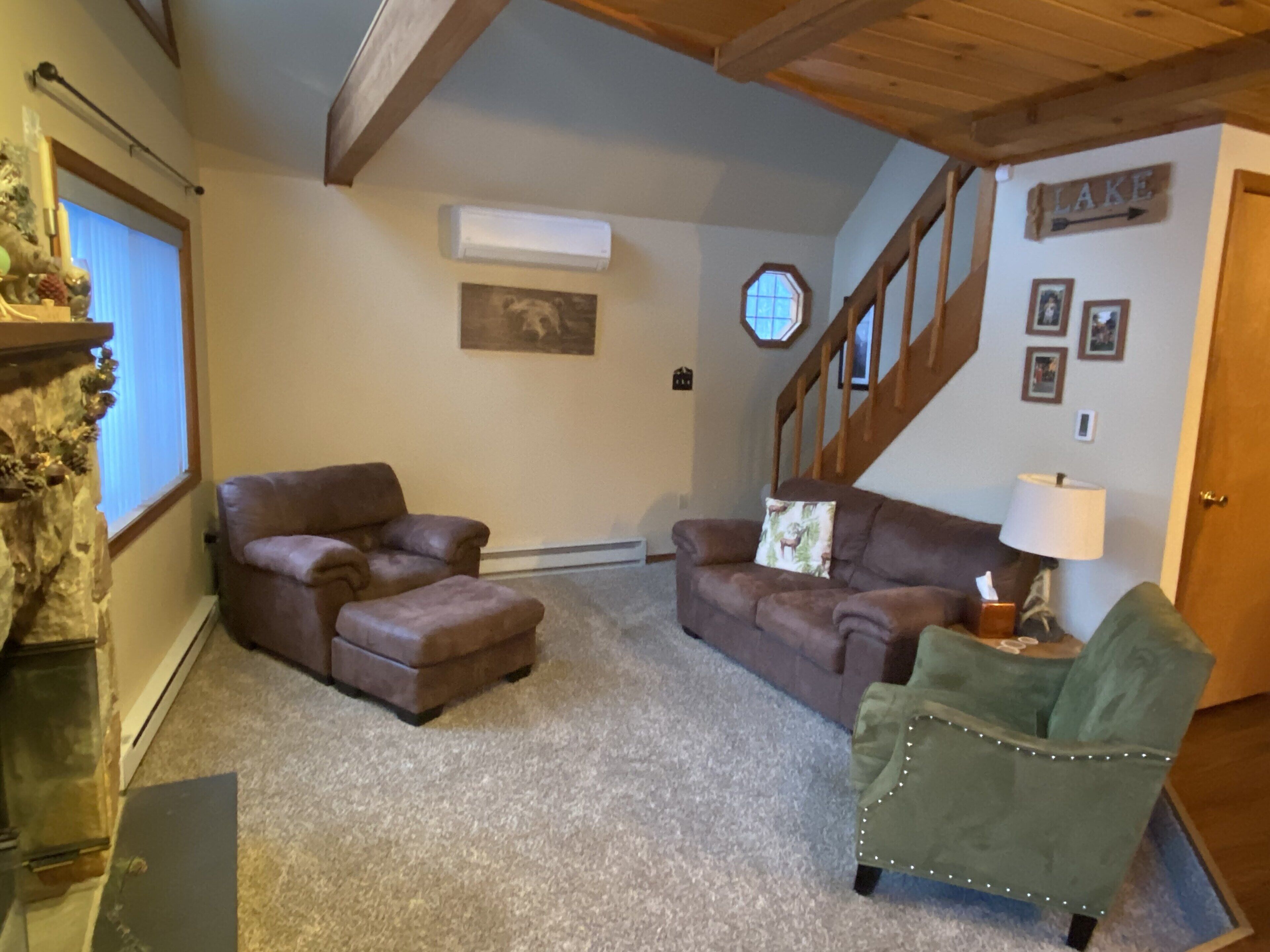 Pet friendly Arrowhead Lake chalet