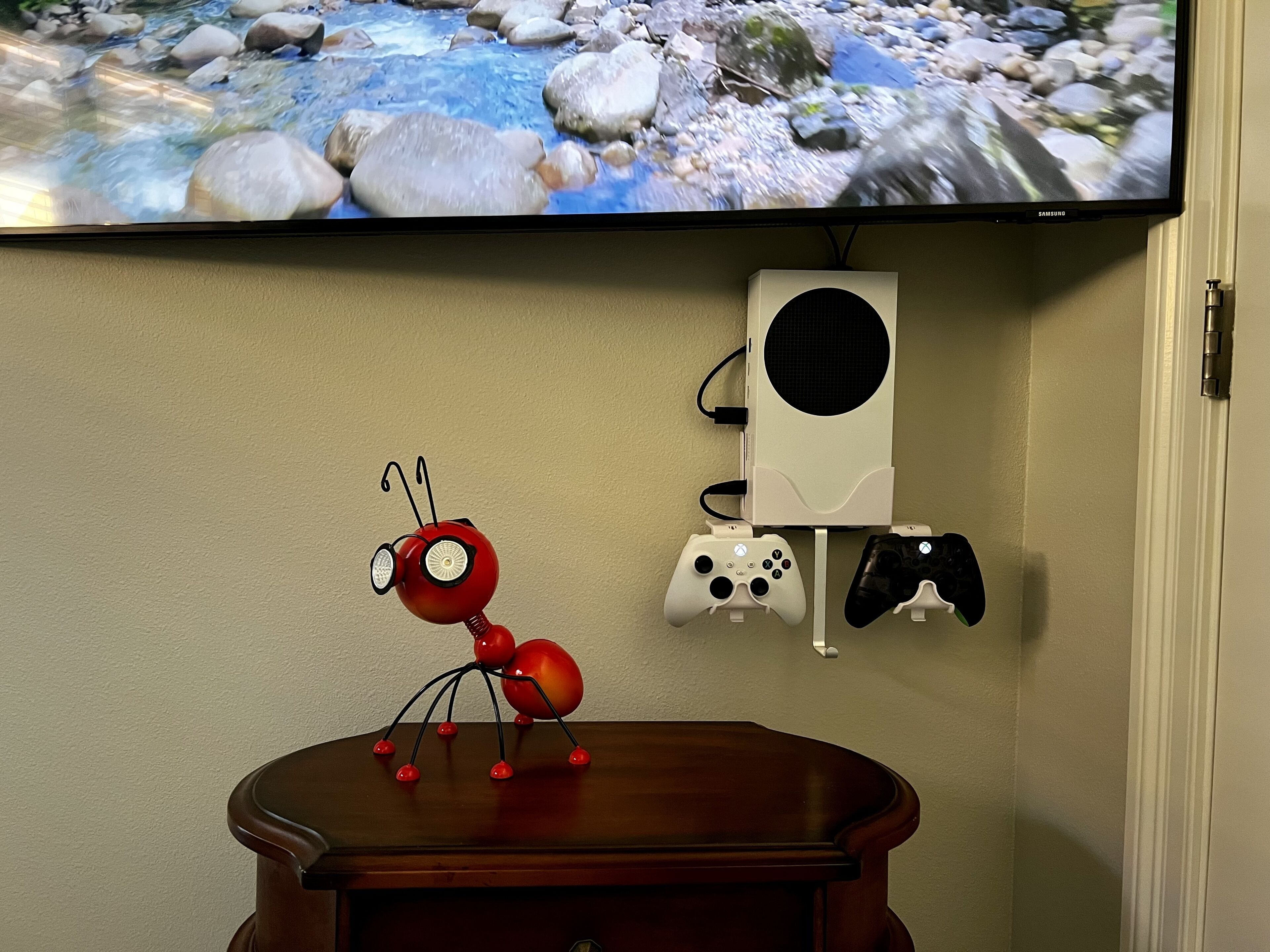 Amazing 5 bedroom 4 1/2 bath resort home on golf course pet friendly 