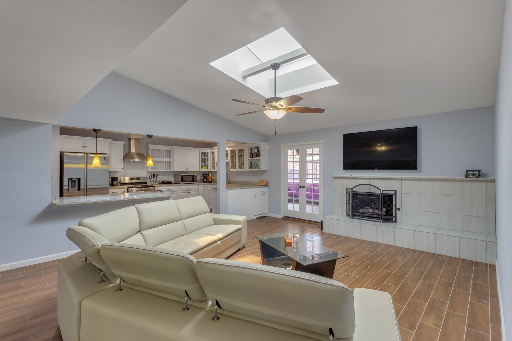 Modern Home close to Downtown and white Rock Lake