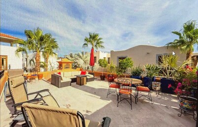 FN-133 Fabulous 3 bed 3 bath plus sofa bed casa  (Sleeps 8)