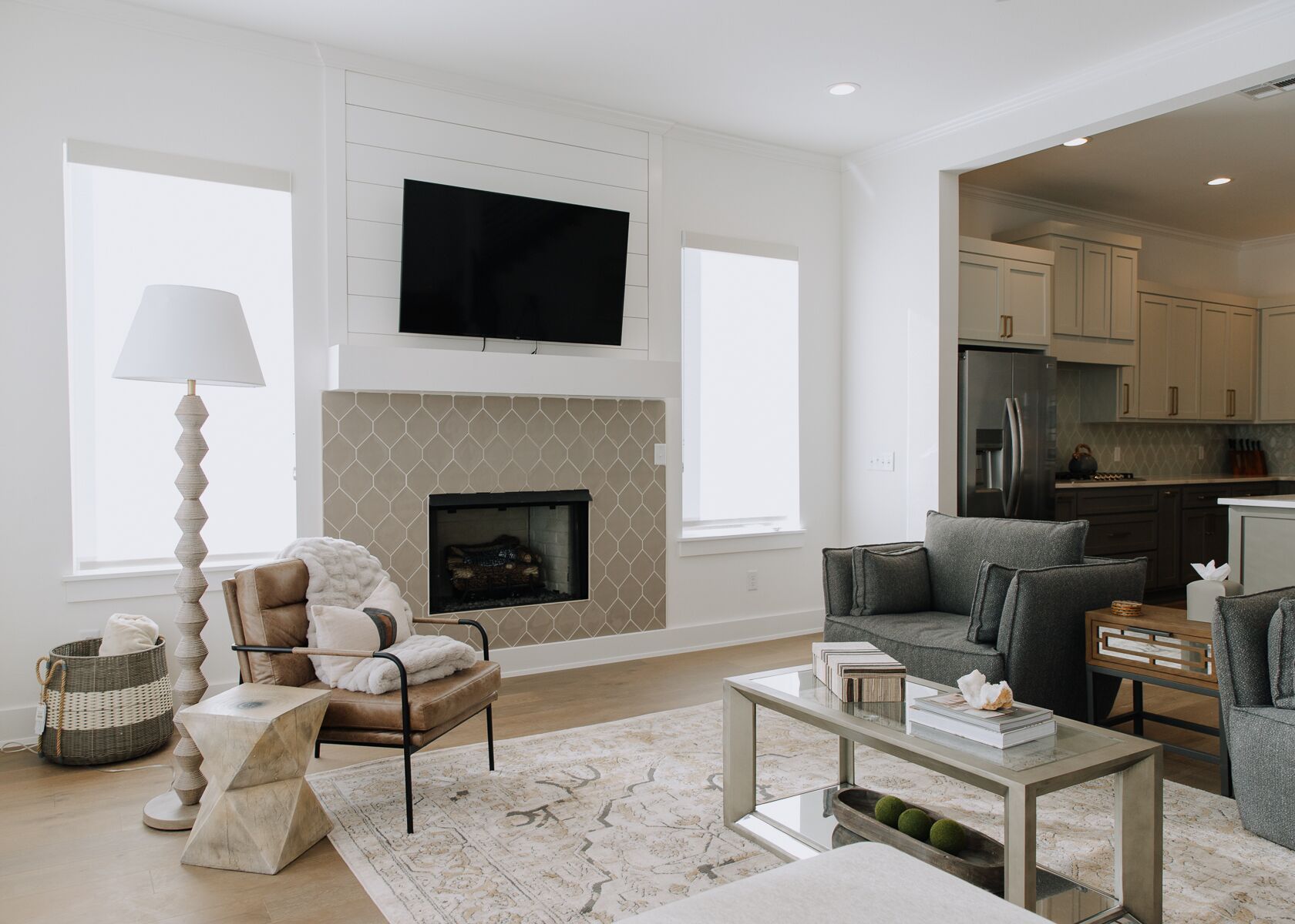 Hunter Hollow - bright & modern retreat near Tulsa