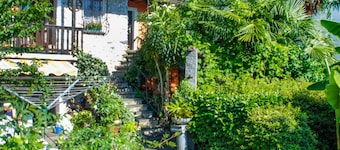 Magnifique maison de vacances pour 3 personnes avec WIFI, TV, patio et animaux admis