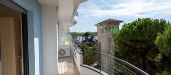 Holiday Rendez Vous 38 - Third floor apartment with pool view