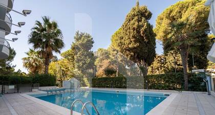 Holiday Rendez Vous 17 - First floor apartment with side sea view