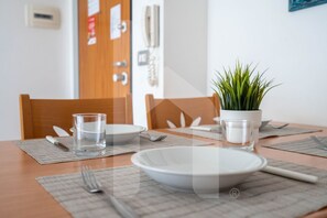 Dining - Holiday Rendez Vous 17 - First floor apartment with side sea view (Pineto)