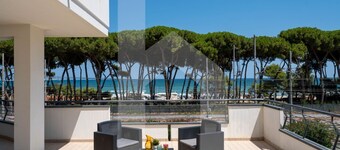Holiday Rendez Vous 20 - First floor apartment with terrace facing the sea
