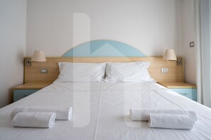 1 室のベッドルーム、WiFi、ベッドシーツ