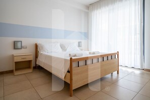 1 bedroom, WiFi, bed sheets, wheelchair access