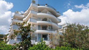 Unclassified image, 2 of 20, button - Holiday Rendez Vous 25 - First floor apartment with side sea view (Pineto)