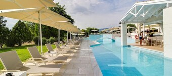 Olympian Bay Grand Resort