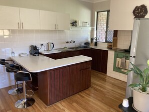 Fridge, microwave, oven, coffee/tea maker