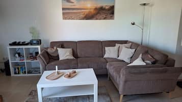Tv, dvd-afspiller, stereoanlæg