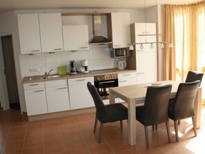 Uklassifisert bilde, 4 av 21, knapp