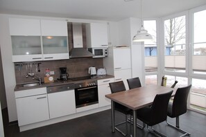 Uklassifisert bilde, 4 av 13, knapp