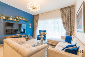 Smart-TV, Bücher, Computerbildschirme