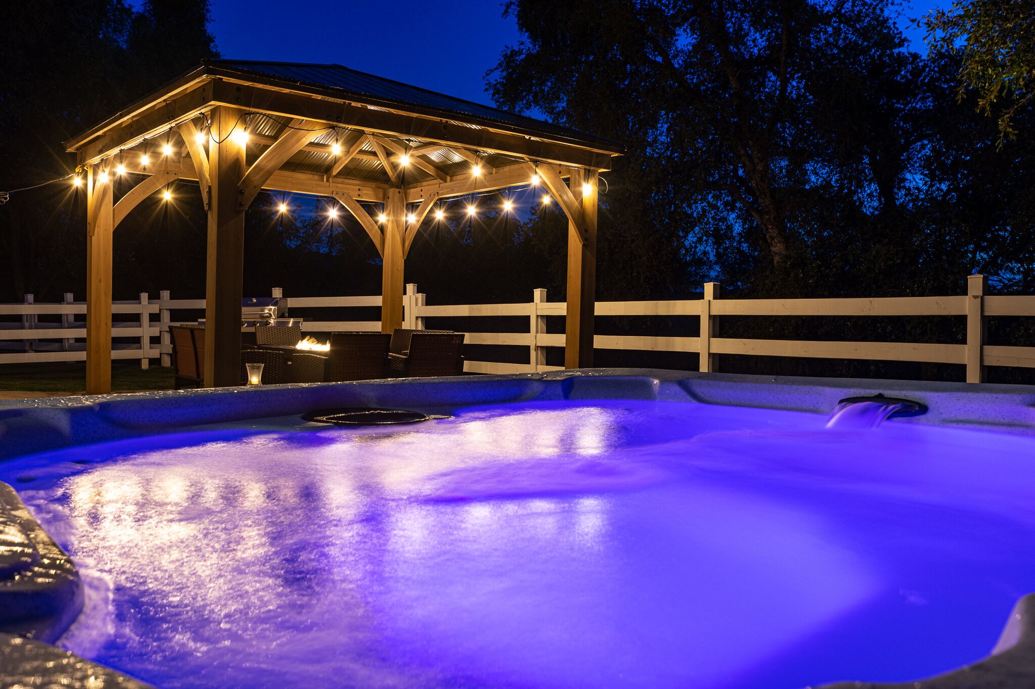 Sunset Villa w/ View+Hot tub @Yosemite & Bass Lake