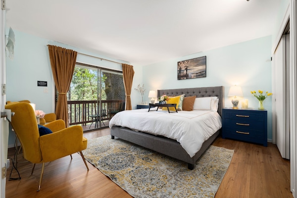 4 soveværelser, skrivebord, strygejern/strygebræt, weekendseng