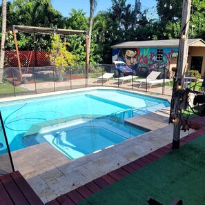 Pool - Modern 3BR/2BA Home with Pool in Miami Oasis (Miami)