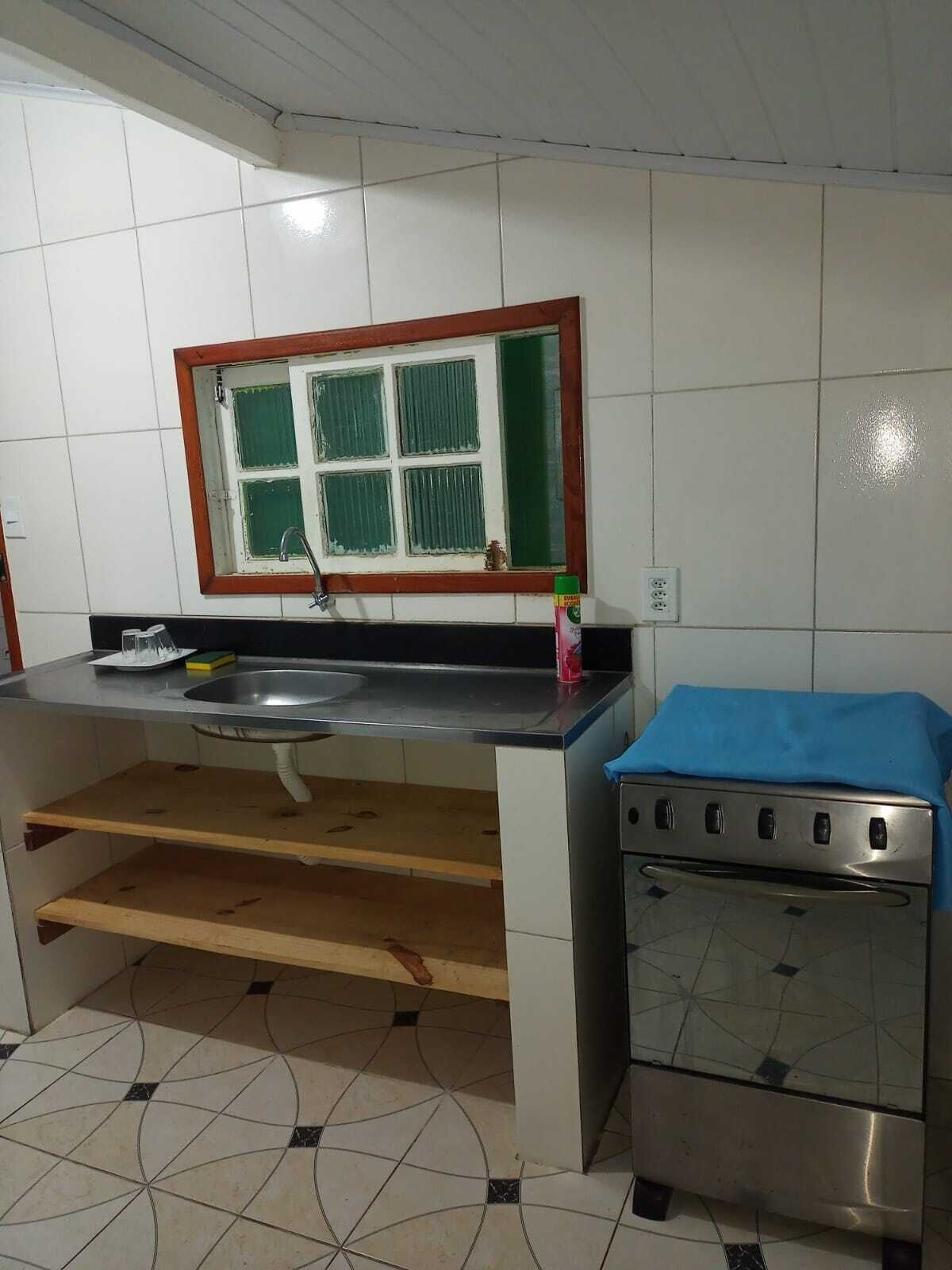 Tabla de planchar con plancha y wifi gratis 