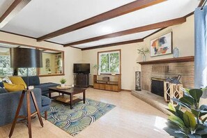 Maison Deluxe | Restauration dans la chambre