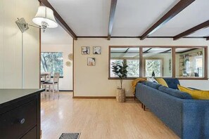 Maison Deluxe | Coin séjour