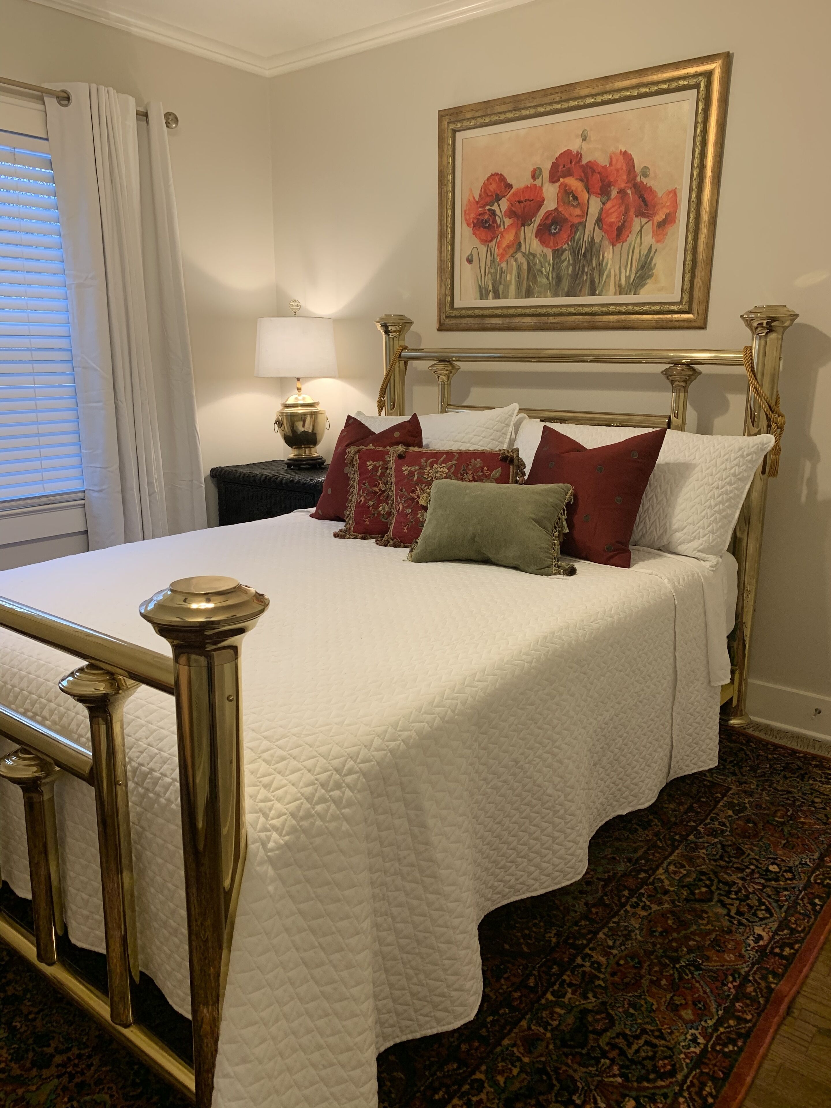 2 bedrooms, desk, travel crib, free WiFi