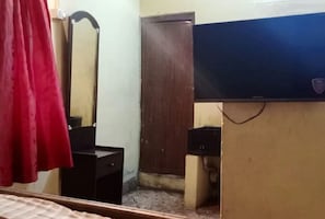 Egyptian cotton sheets, premium bedding, down duvets, memory-foam beds