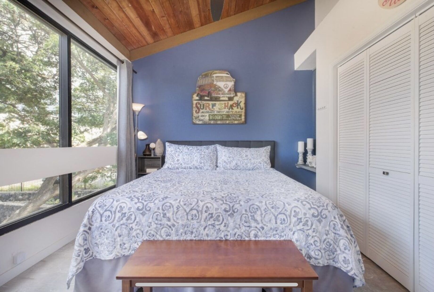 Newly renovated, ocean view, steps from downtown