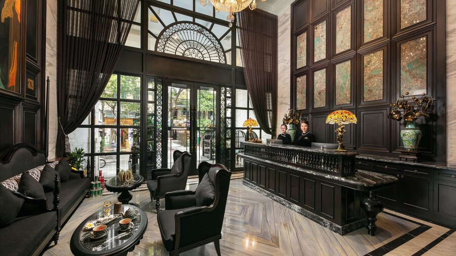 GM Premium Hotel