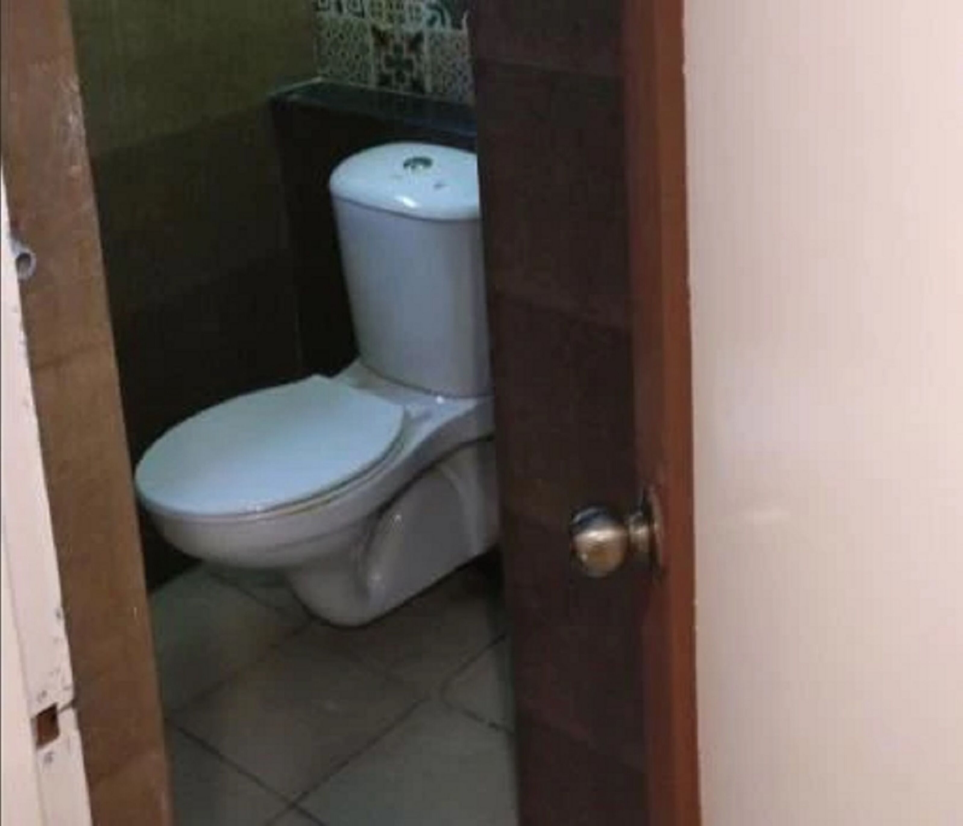 shower, rainfall showerhead, free toiletries, dressing gowns