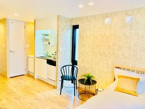 1 habitación, ropa de cama hipoalergénica y cubrecamas 