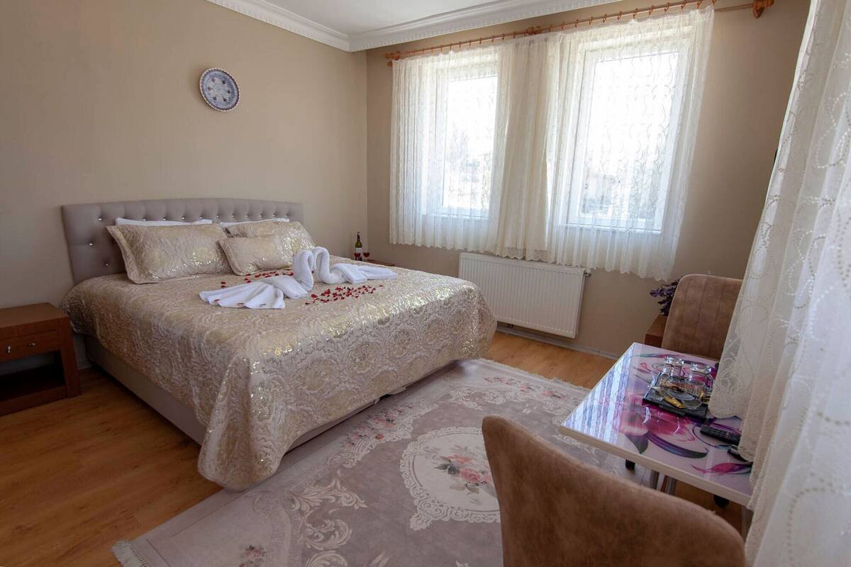 Desk, iron/ironing board, free WiFi