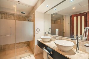 Shower, hair dryer, shampoo