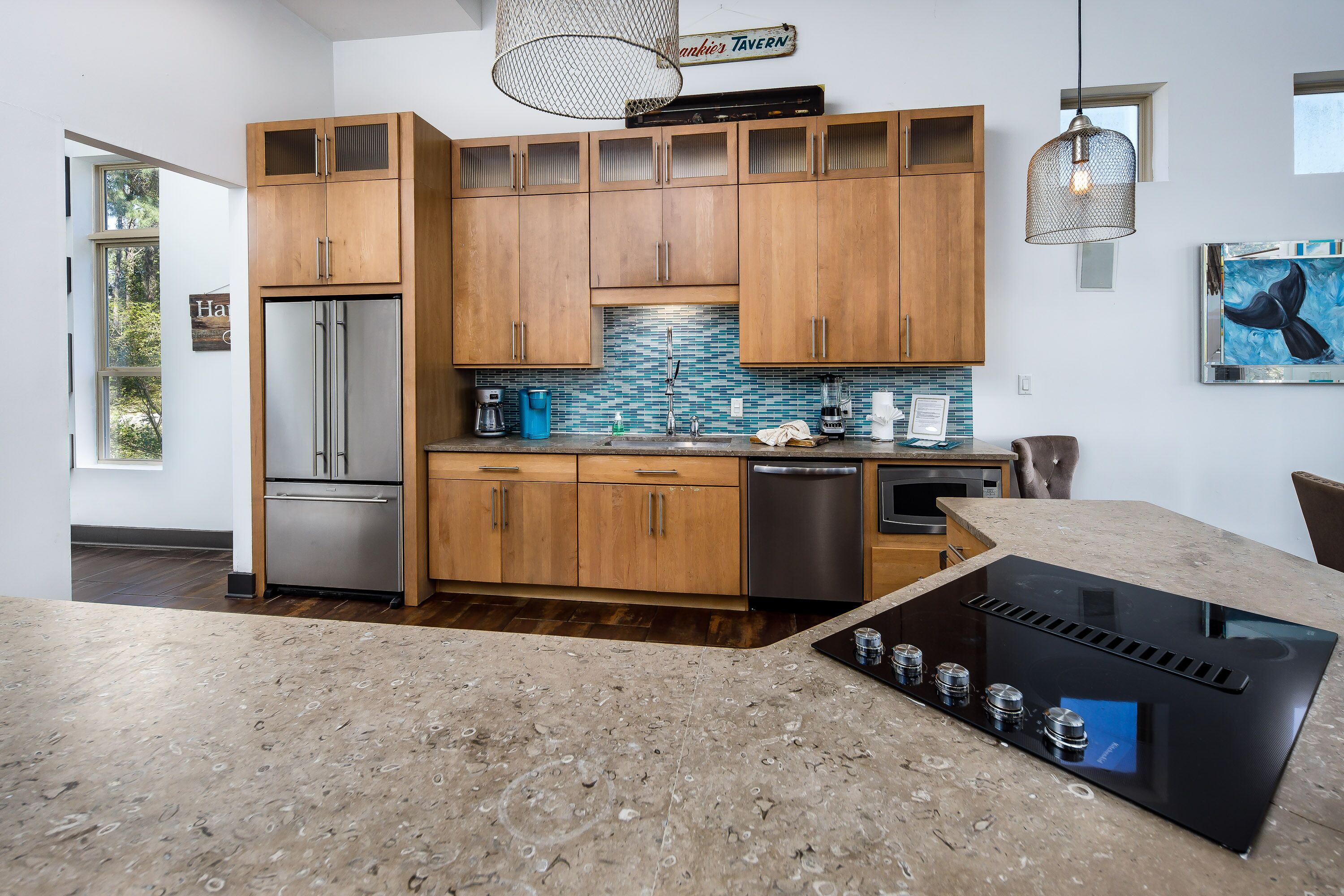 Coastal Lake Cottage, Private Lakefront- pool home, Sleeps 10- Miramar Beach